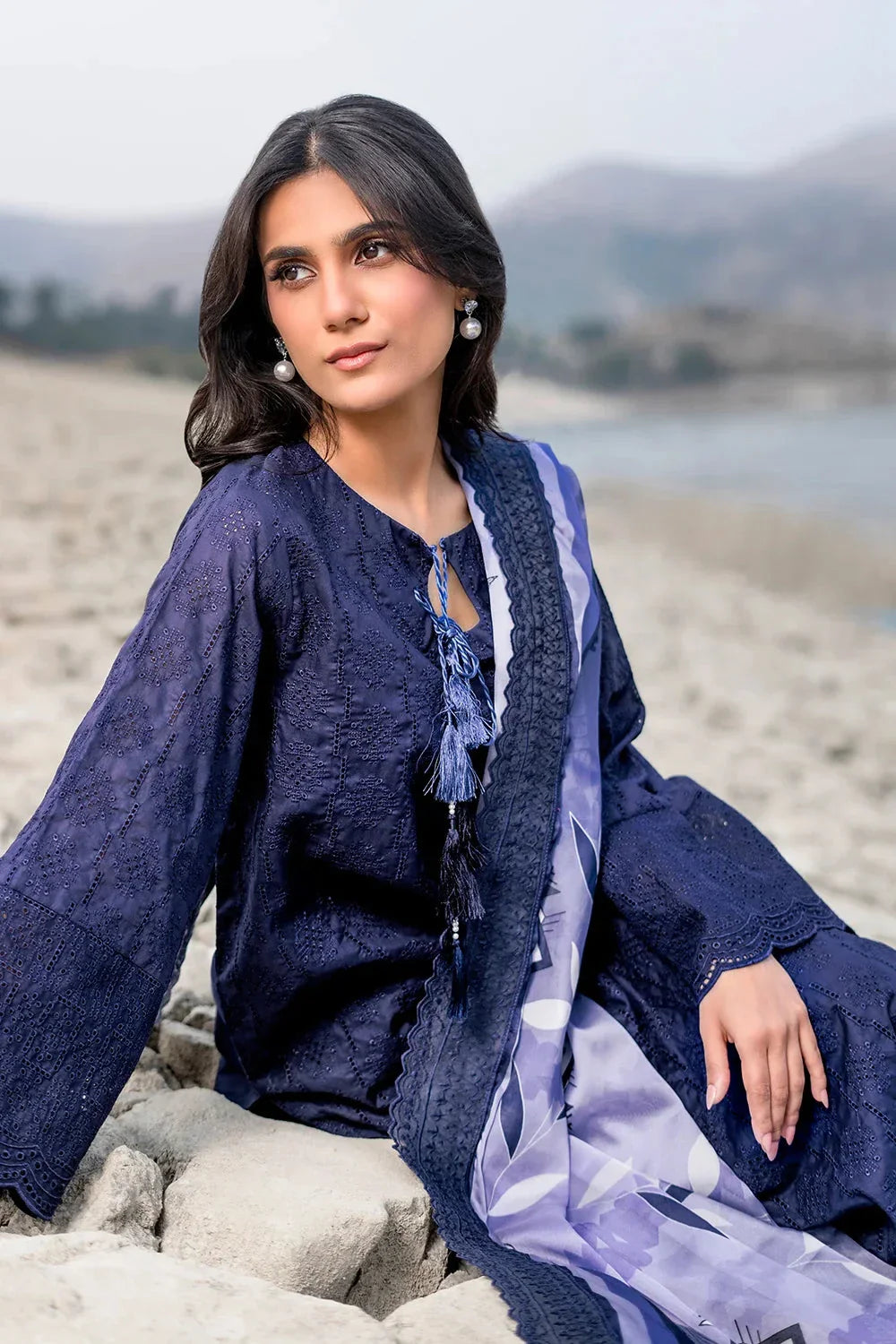 3PC Embroidered Unstitched Lawn Suit | KSE-3810 Embroidered KHAS STORES 