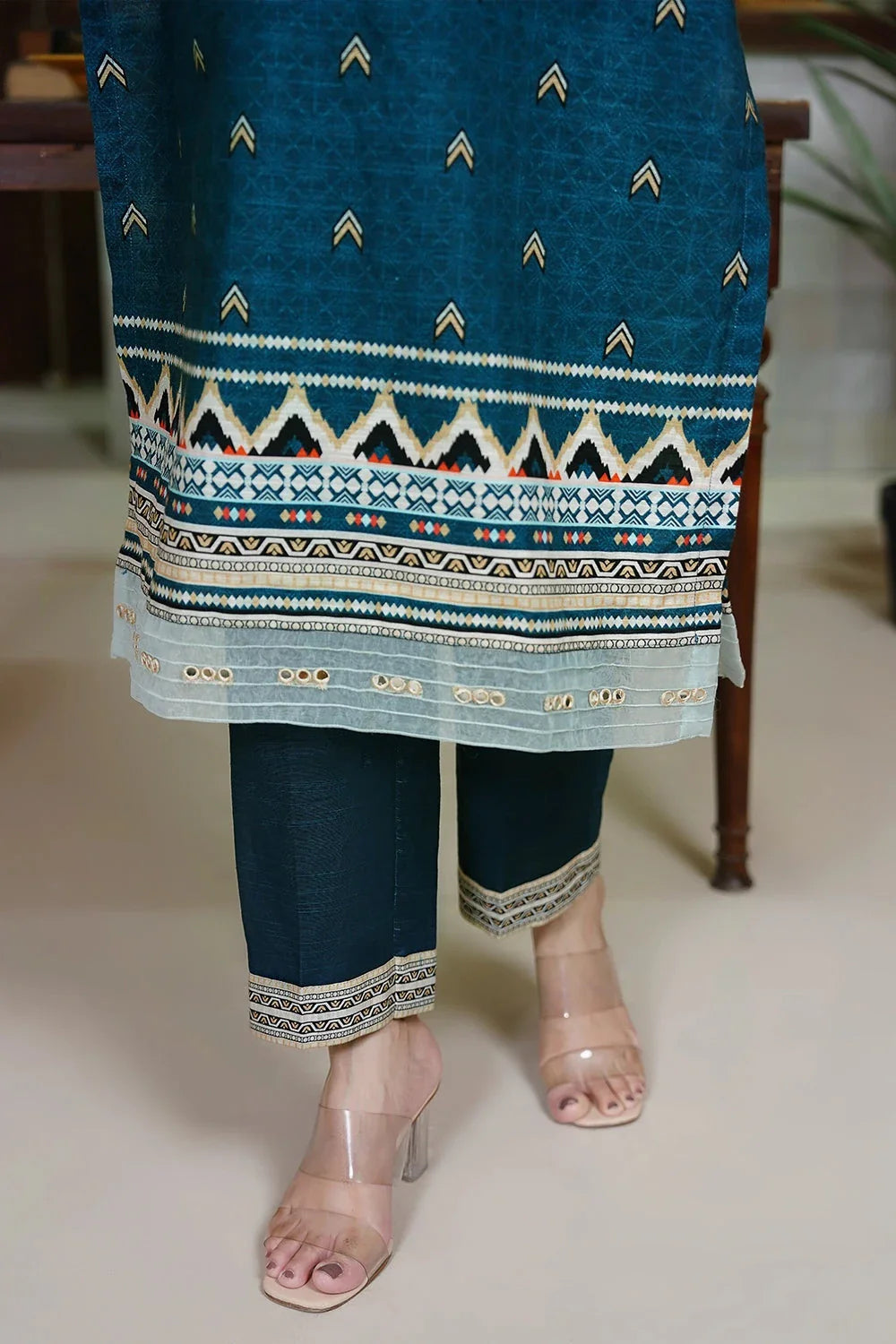 3PC Printed Unstitched Khaddar Suit KKH-3551 Printed KHAS STORES 