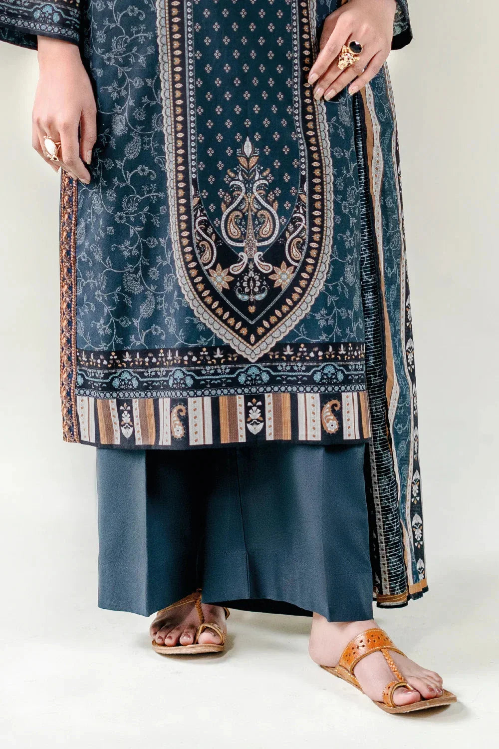 3PC Stitched Embroidered Lawn Suit | KL-RTW-3773 Embroidered KHAS STORES 