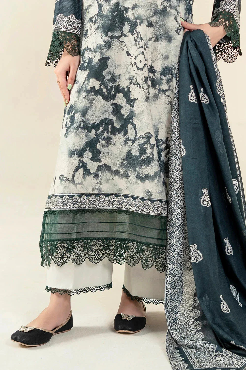 3PC Unstitched Printed Lawn Suit | KLA-3952 Printed KHAS STORES 