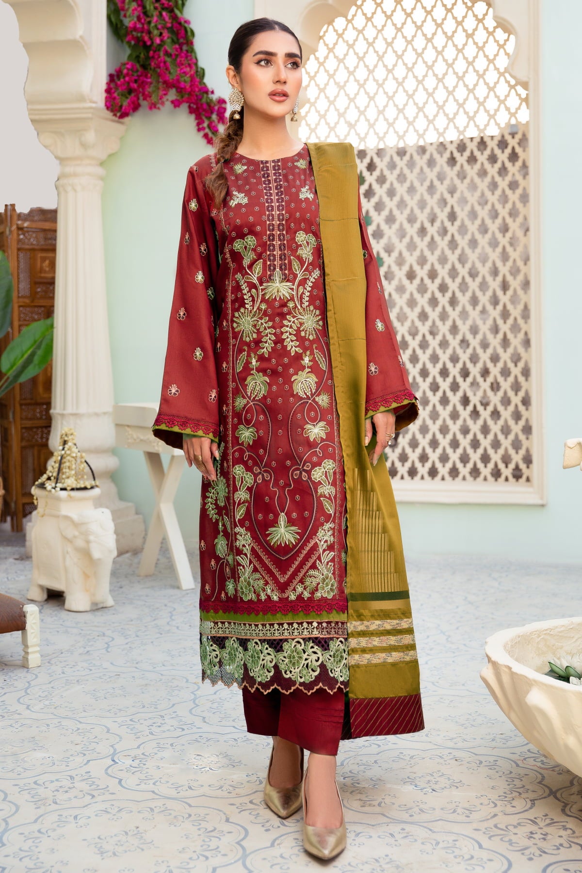 Imroz I-17 : Unstitched Embroidered Viscose 3PC