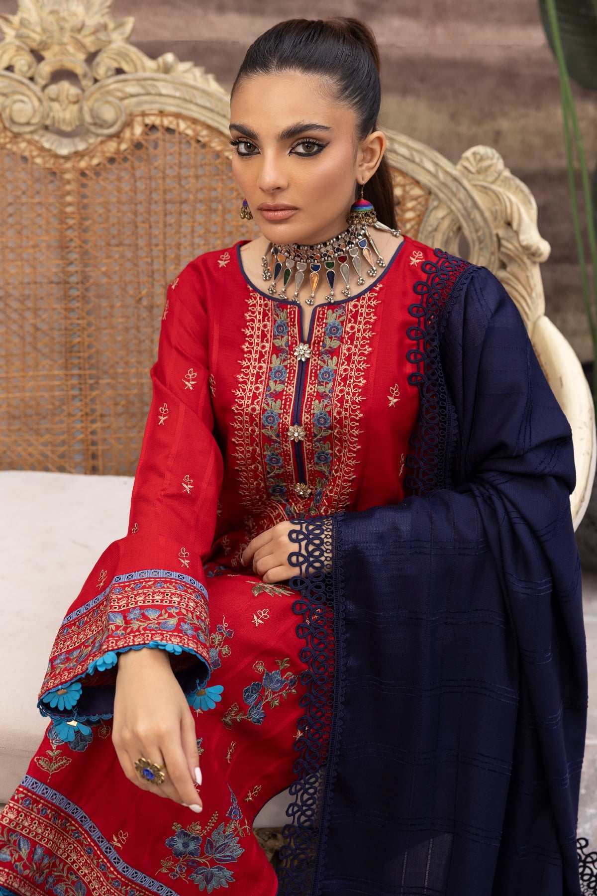 Dhanak DH-31 : Unstitched Luxury Embroidered Dhanak 3PC