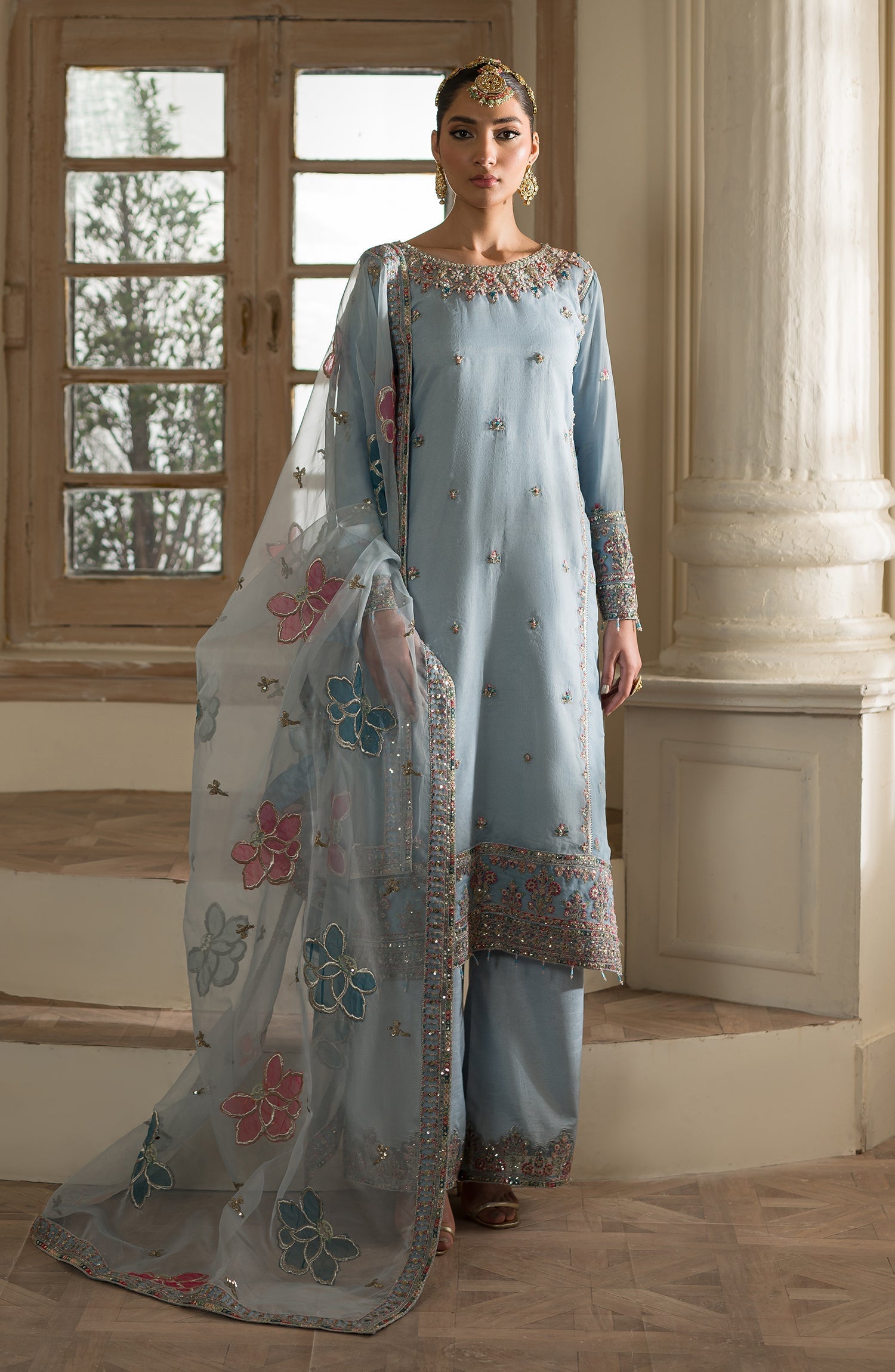 Nikkah Dresses - Pakistani Nikah Dresses for Bride in 2024  La Mosak