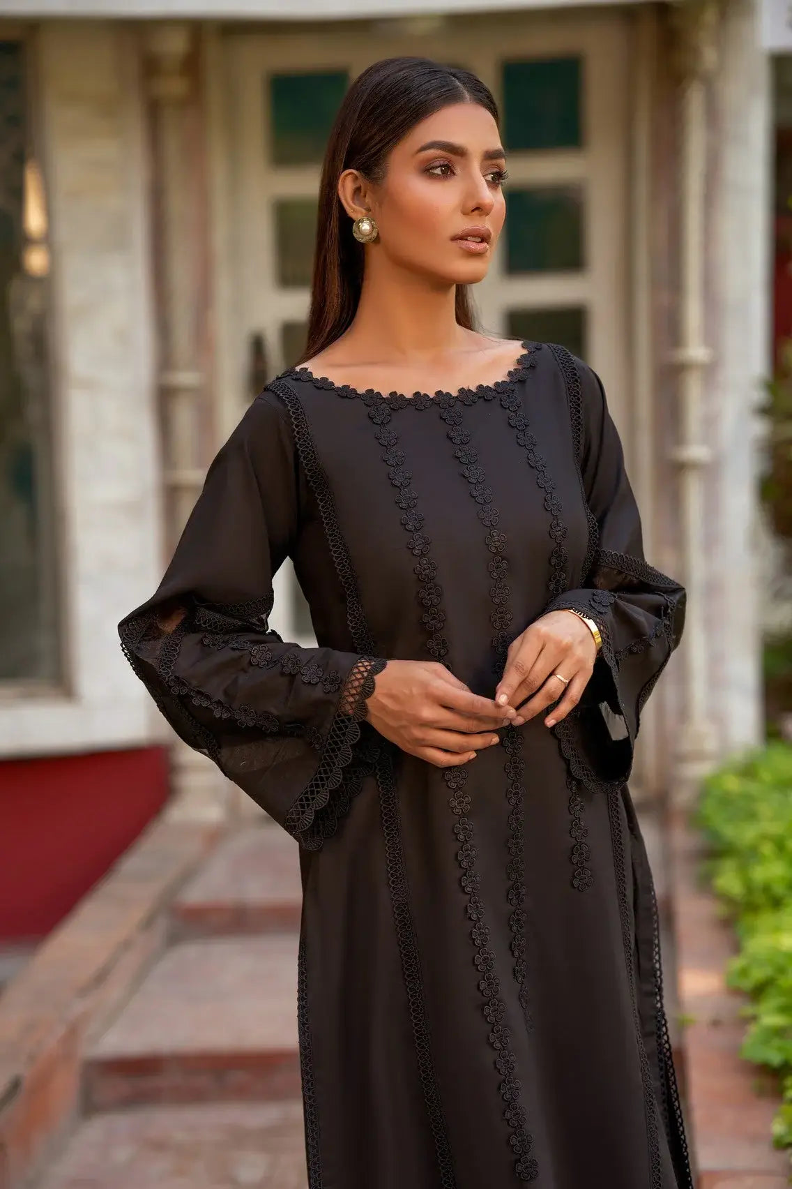 Semi Formals - Semi Formal Dresses for Women in Pakistan Online La Mosak Semi Formals - Semi Formal Dresses for Women in Pakistan Online La Mosak