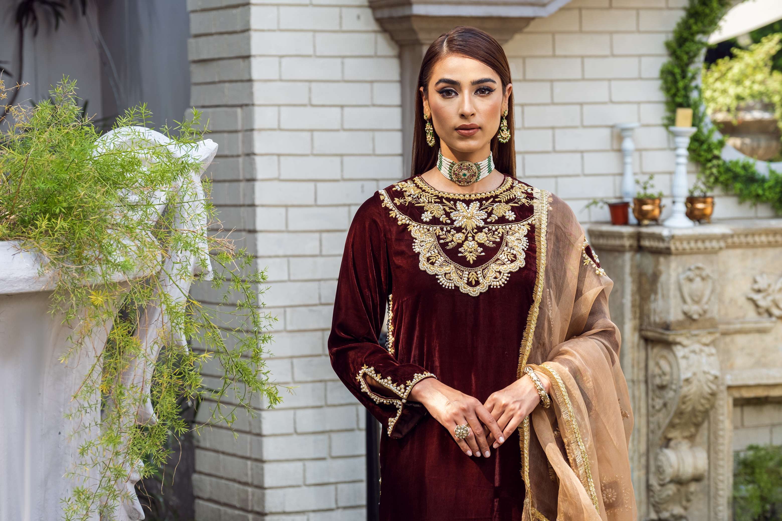 WARM BROWN