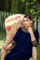NAVY GLAM