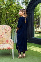 NAVY GLAM