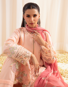 IL 004 Blush