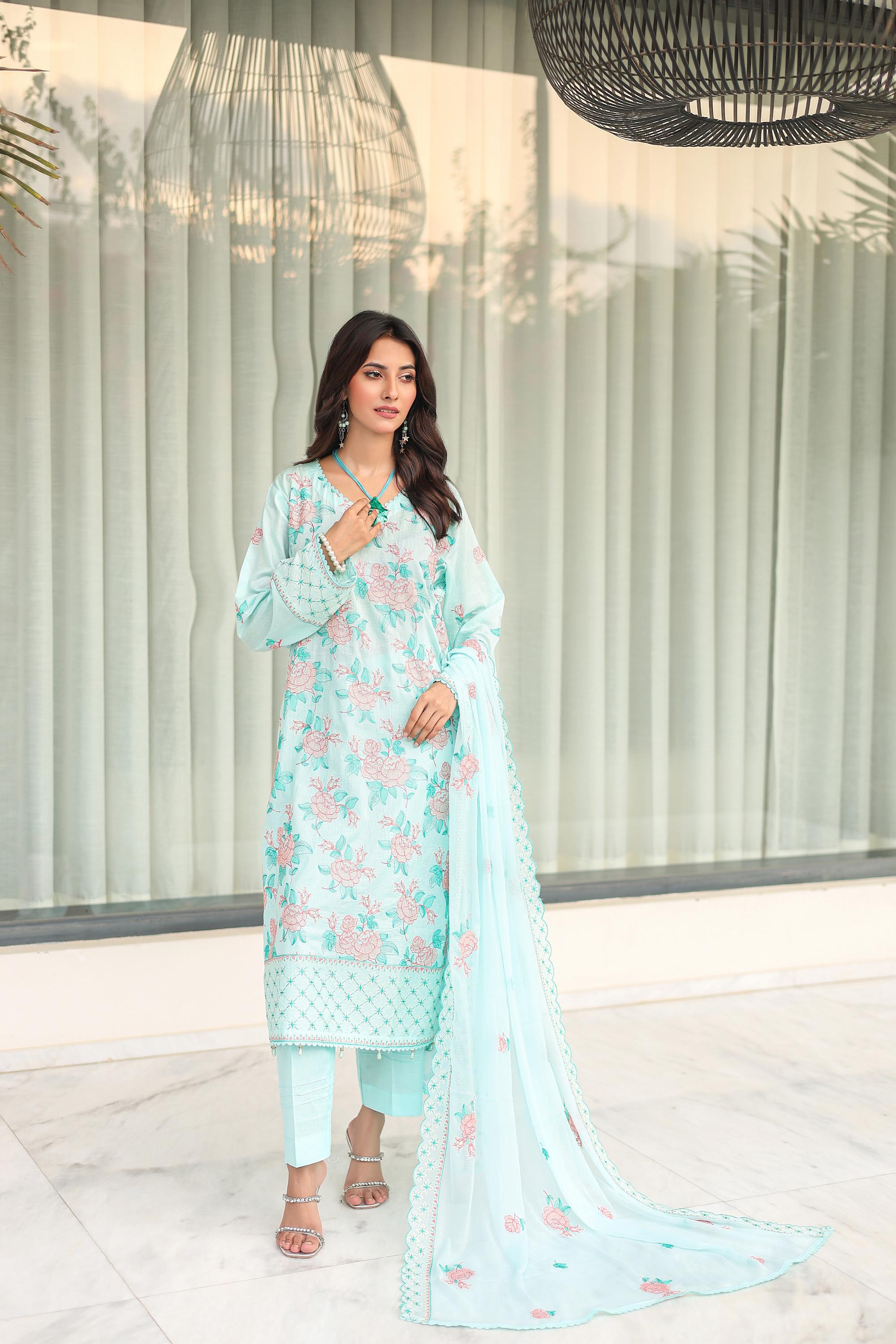 KHOOBSURAT-05