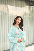 KHOOBSURAT-05