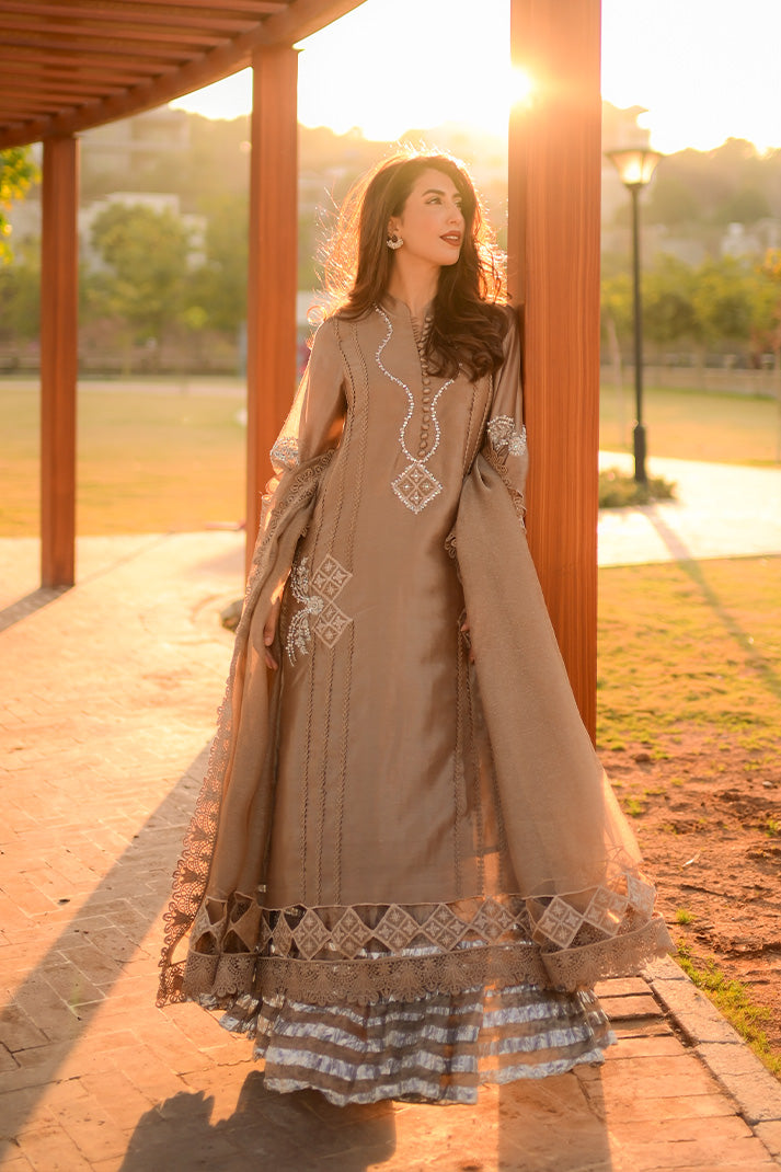 TAUPE| FESTAL