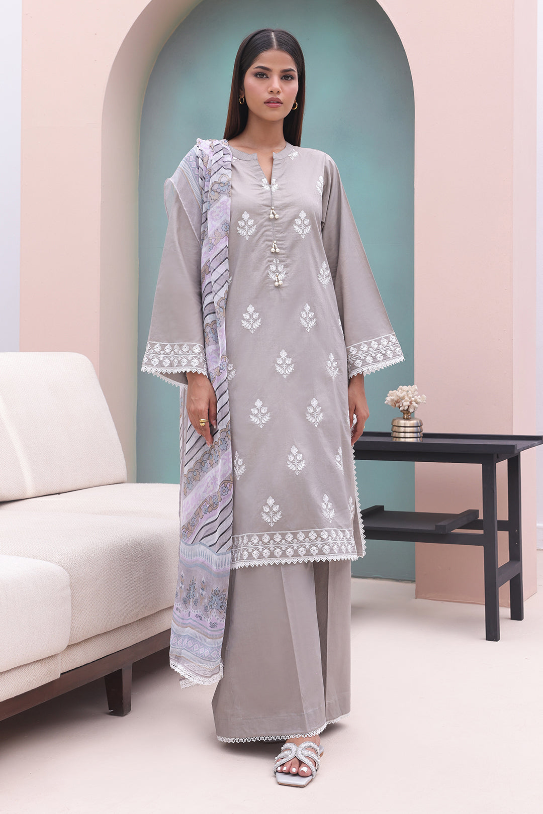 Cambric Suit - 601