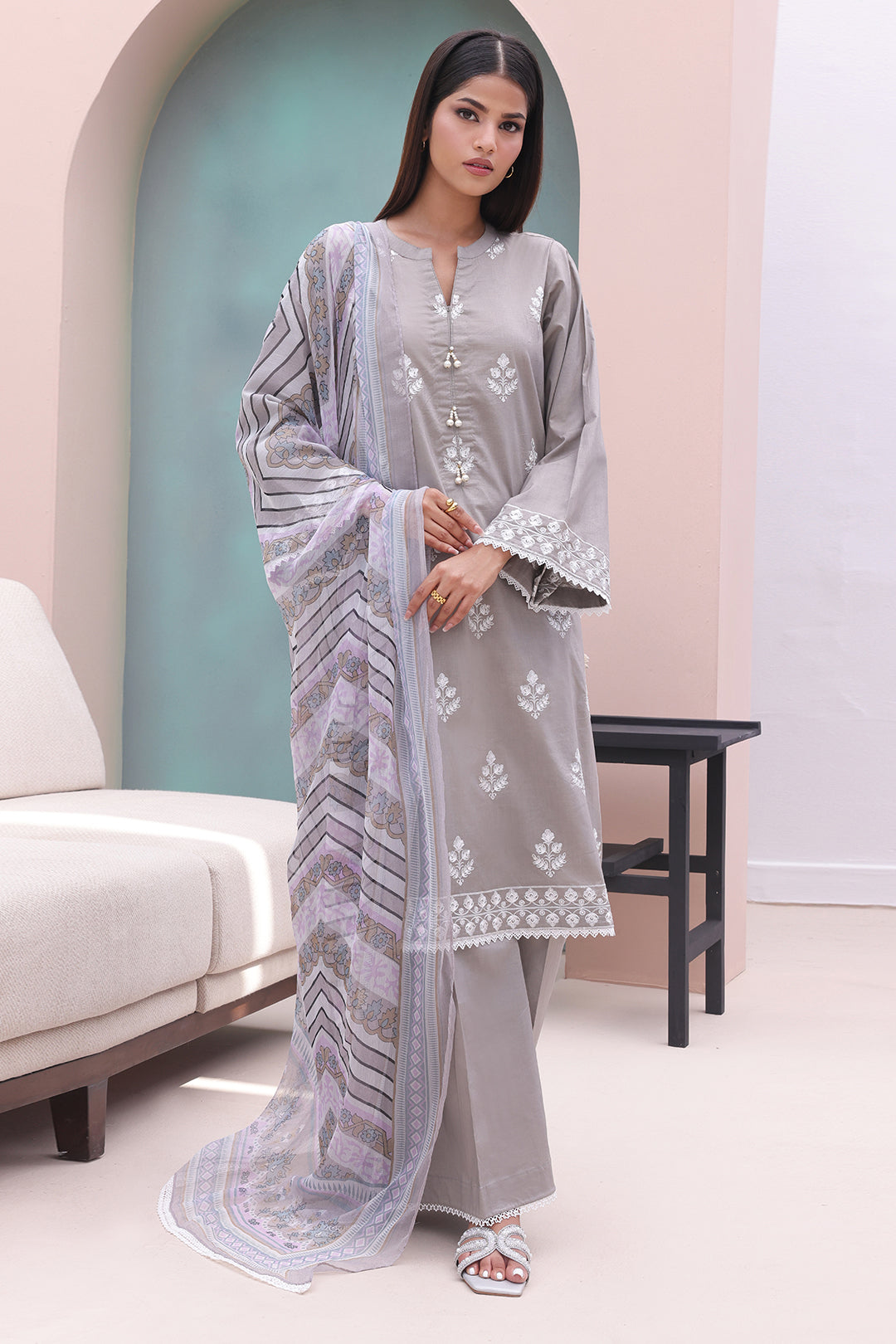 Cambric Suit - 601