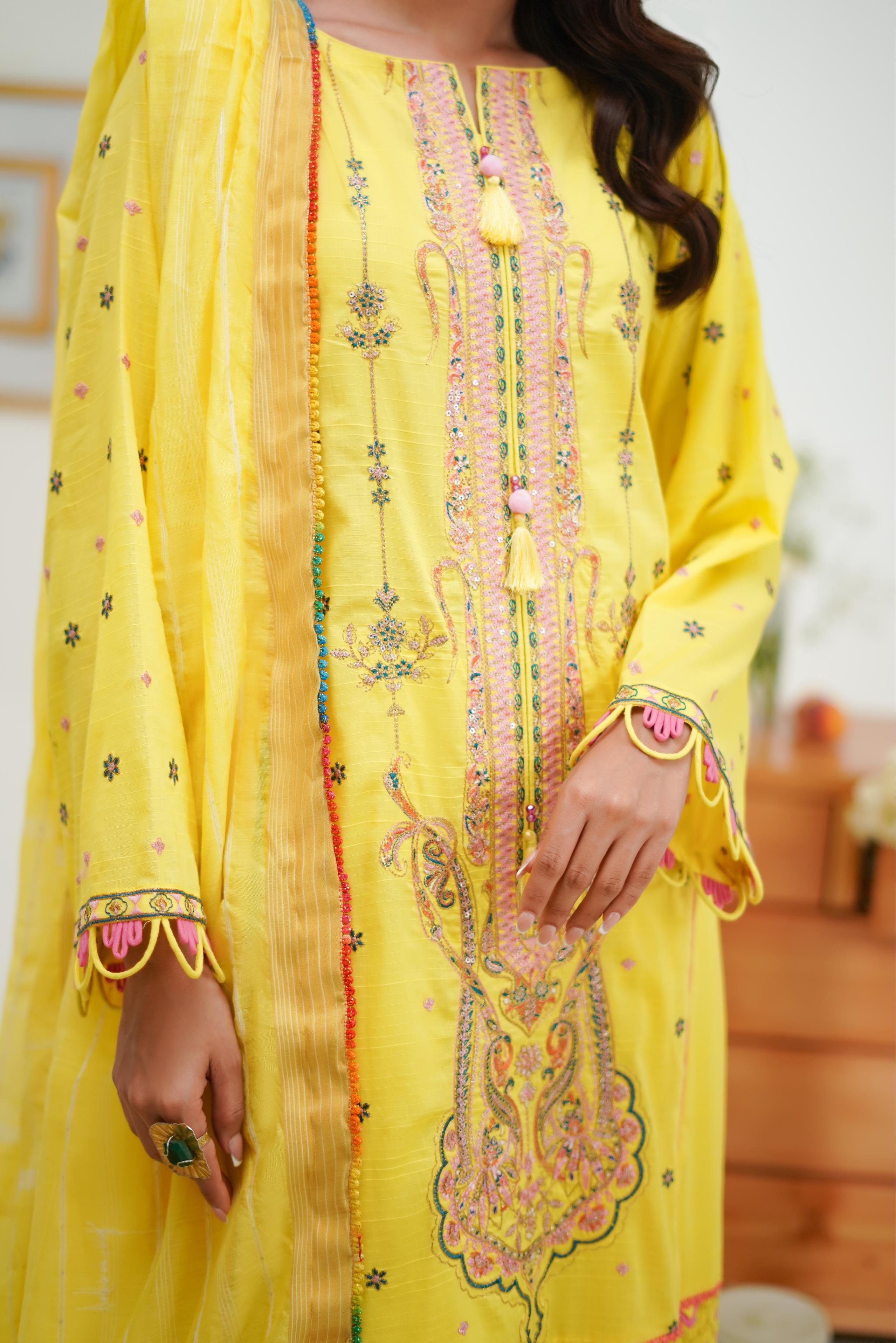 Lawn Suit - 0285