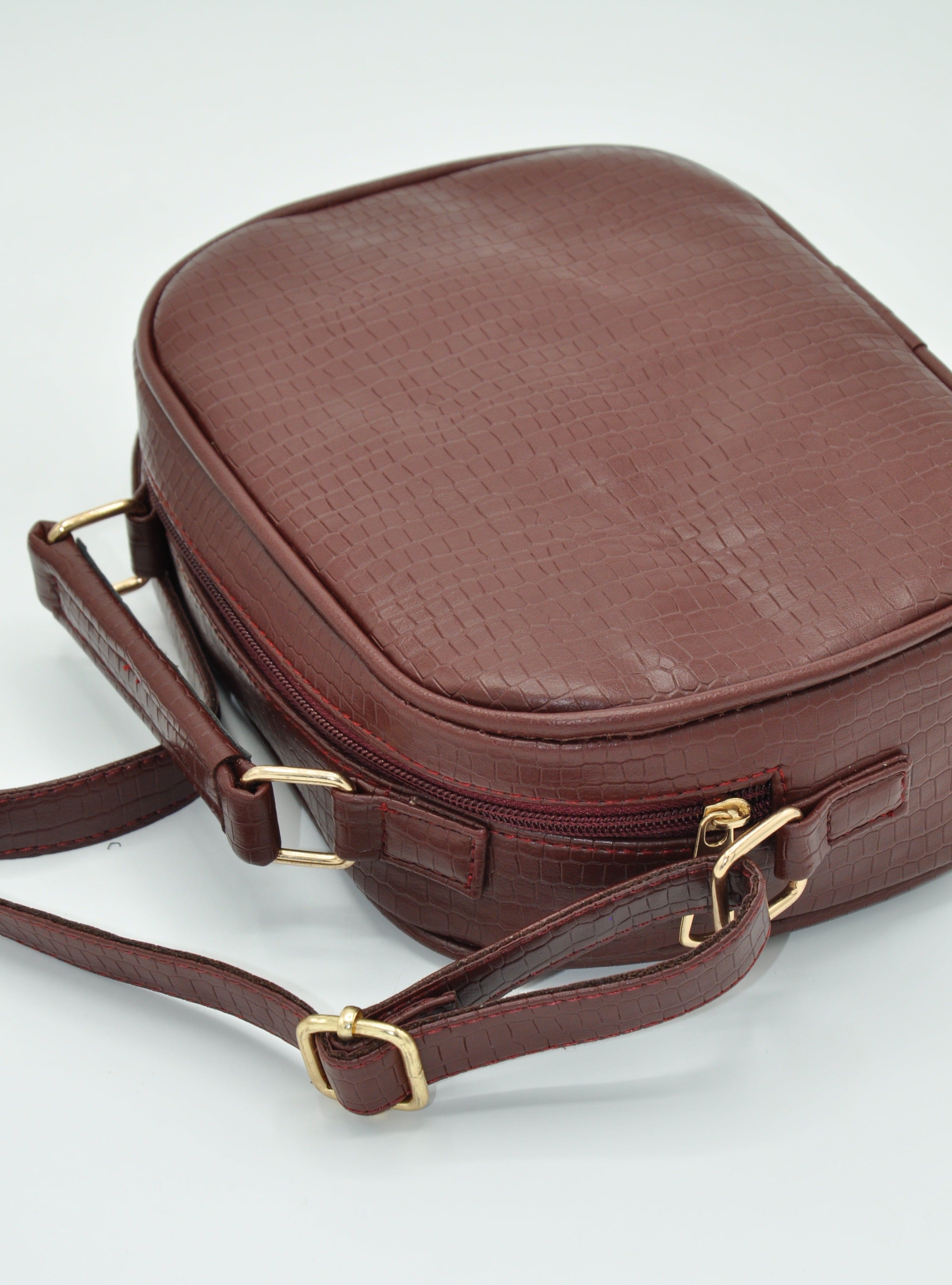 LM-02 Maroon Bag