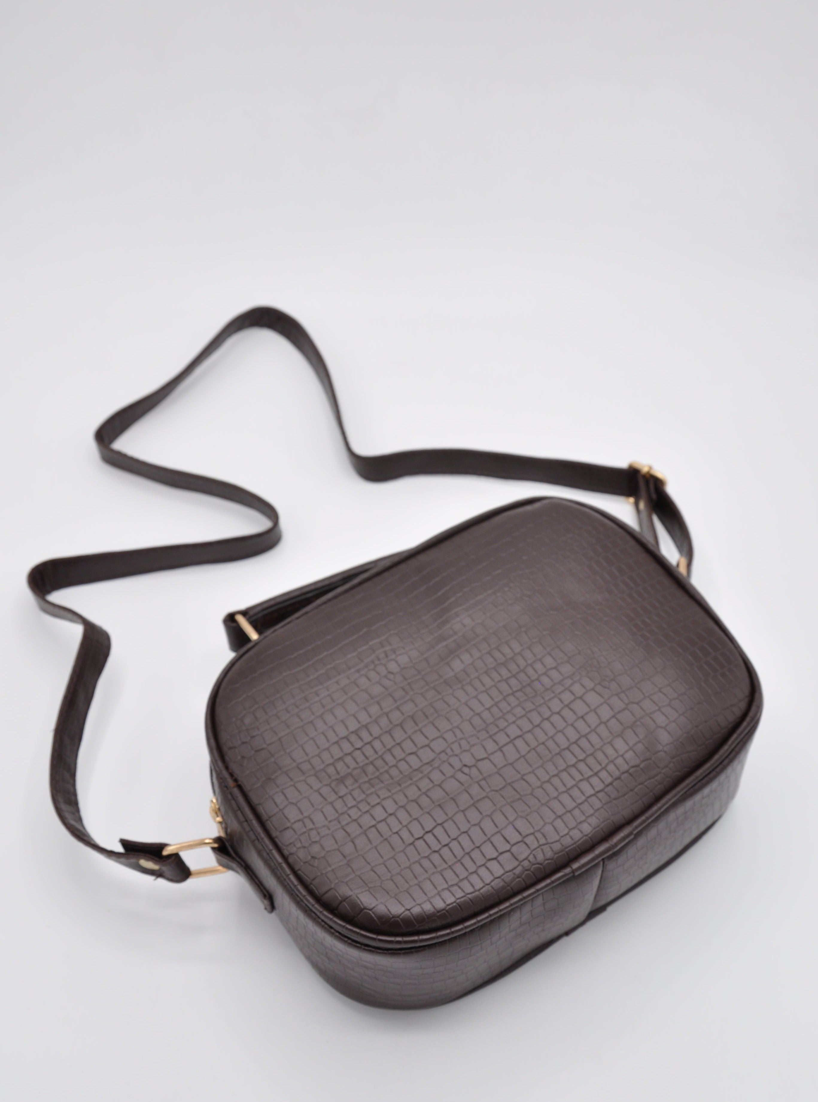 LM-02 Dark Brown Bag