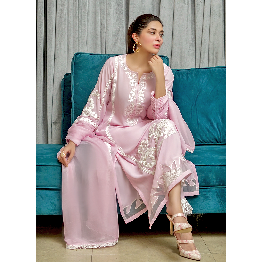 libaastrj.com Kashmiri Pink Enaya Eid Luxe 1